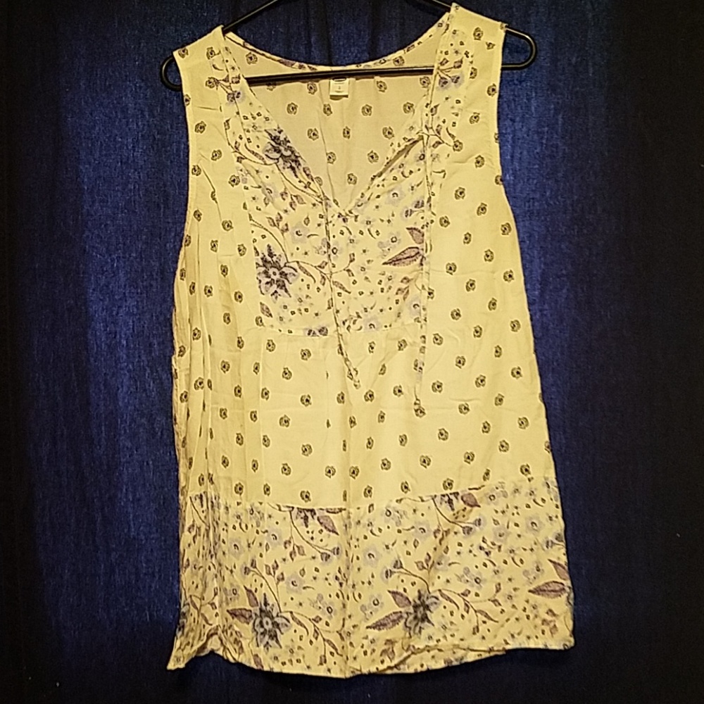 Old Navy sleeveless blouse